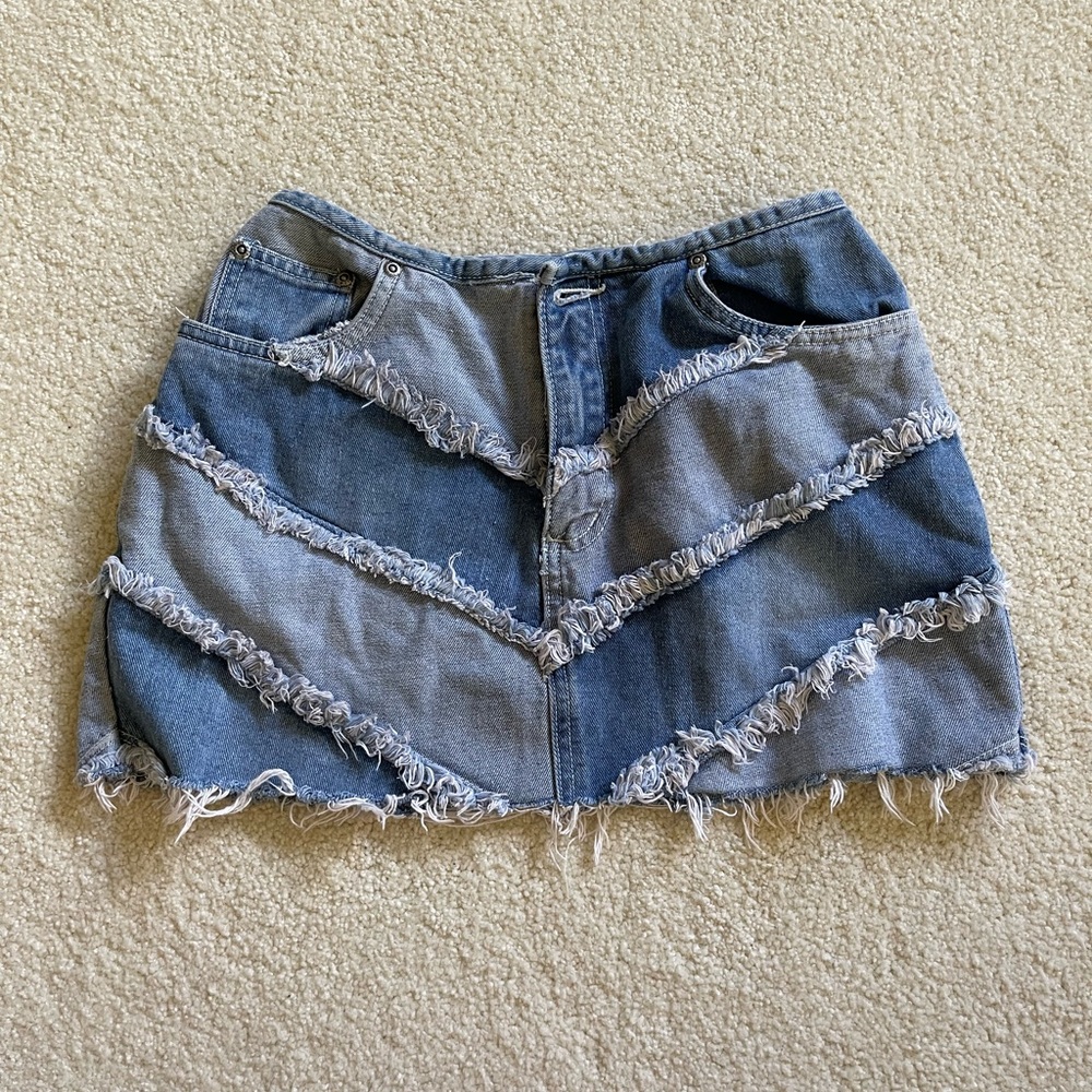 🌺 Denim skirt